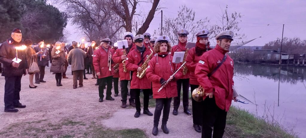 FIACCOLATA DI FINE ANNO AL CAPANNO GARIBALDI